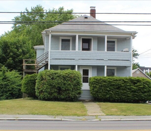 39 Burrill Ave Rentals in Bridgewater, MA