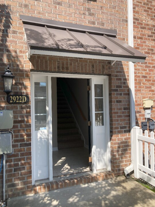 2922B Yancey Way in Myrtle Beach, SC - Foto de edificio