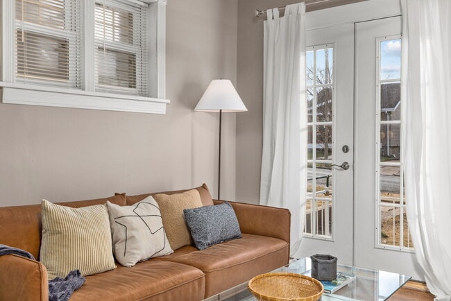 6249 Odell St in St. Louis, MO - Foto de edificio - Building Photo