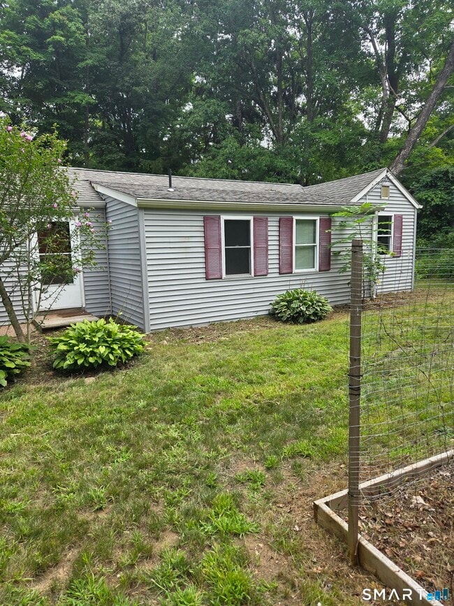 property at 26 Seagraves Rd