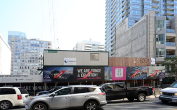 2221 Yonge Condos in Toronto, ON - Building Photo - Building Photo