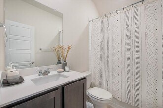 219 Spirehaven Dr in Rockwall, TX - Building Photo - Building Photo