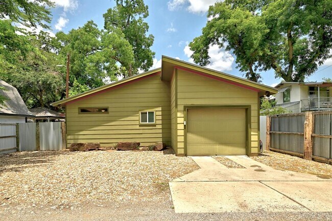 property at 1217 Holly St
