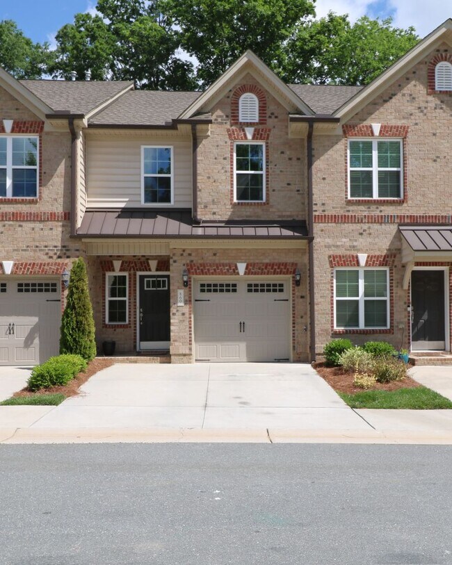 property at 860 Silver Leaf Dr