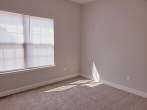 32 Wythe St in Hinesville, GA - Building Photo - Building Photo