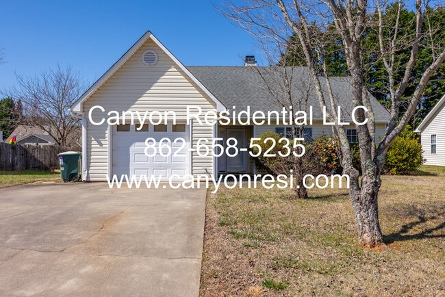 property at 2035 Ardmore Village Ln