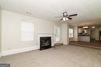 17 Freedom Ct in Dallas, GA - Building Photo - Building Photo