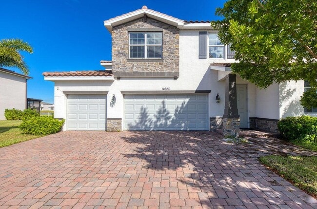 property at 12523 NW Copper Creek Dr