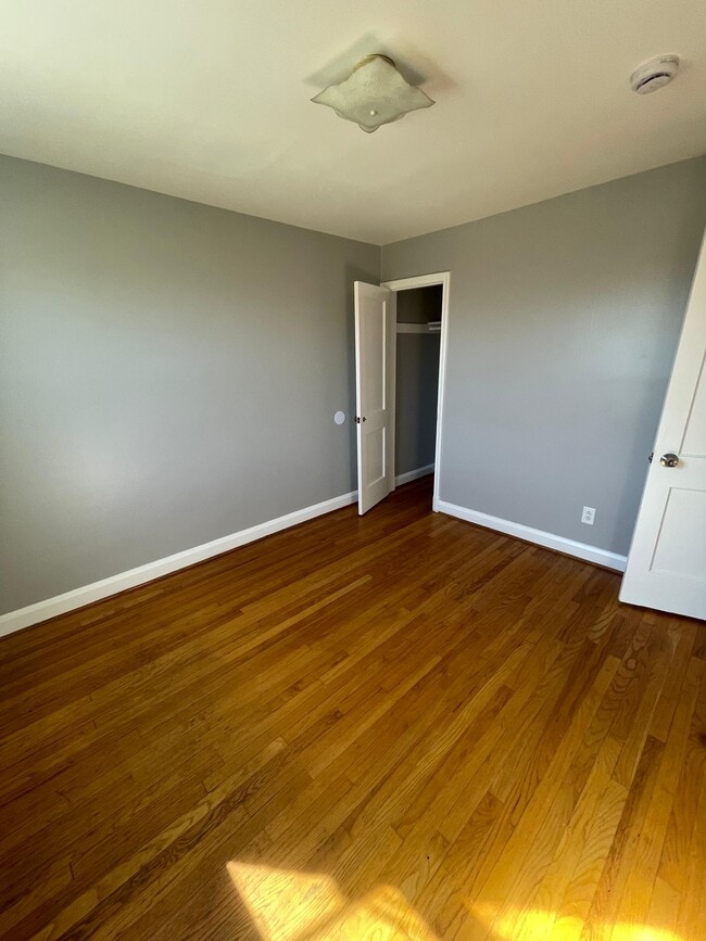 531 Lucia Ave in Baltimore, MD - Building Photo - Building Photo