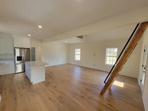 7143 Hesperides Dr in Warrenton, VA - Building Photo - Building Photo