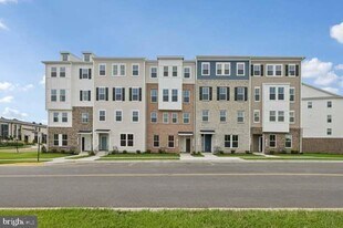 9305 Bathgate Ct in Gaithersburg, MD - Building Photo