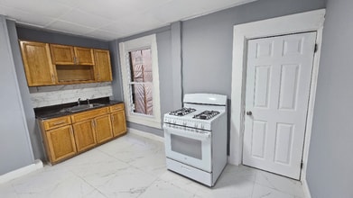 169 Pearl St in Paterson, NJ - Building Photo - Building Photo