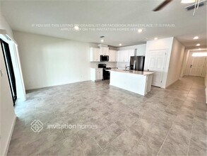 565 Seaspray Dr in Fort Pierce, FL - Building Photo - Building Photo