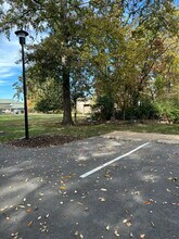 301 Clayton Xing Pl in Ellisville, MO - Building Photo - Building Photo