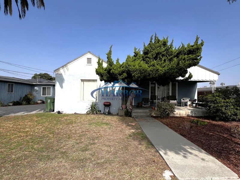 4747-4747 W 160th St in Lawndale, CA - Building Photo