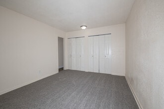 Vista Village Apartments in Sierra Vista, AZ - Foto de edificio - Interior Photo