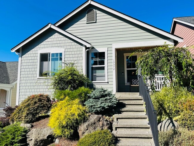 19372 Willet Ln in Poulsbo, WA - Foto de edificio - Building Photo