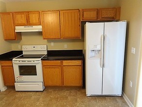 6686 Gentle Oaks Dr E in Jacksonville, FL - Building Photo - Building Photo