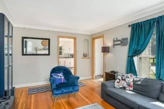 4036 Reservoir Blvd in Minneapolis, MN - Building Photo - Building Photo