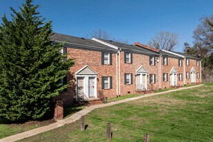 Commerce Street in Petersburg, VA - Building Photo