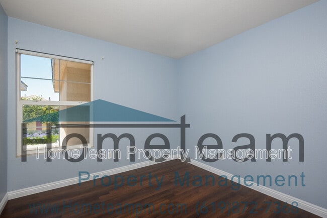 property at 1453 Levant Ln