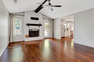 7402 Bucknell Dr in Austin, TX - Building Photo - Building Photo