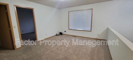 148 Balcerzak Dr in Mankato, MN - Building Photo - Building Photo