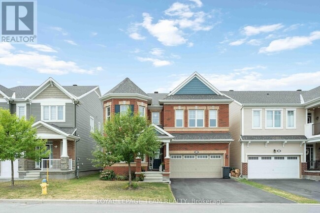 property at 648 Pearl Dace Cres