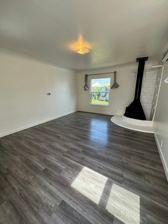 property at 1156 Van Buren Ave