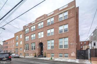 1607 Catharine St in Philadelphia, PA - Building Photo - Building Photo