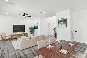 21 West Dr in Pharr, TX - Building Photo - Building Photo