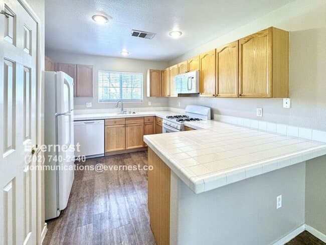 property at 10525 Autumn Pine Ave