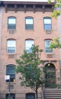 431 W 22nd St Apartments