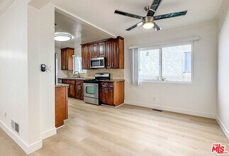 2607 Abbot Kinney Blvd in Los Angeles, CA - Building Photo - Building Photo