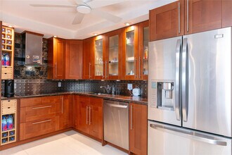 3507 Oaks Way in Pompano Beach, FL - Building Photo - Building Photo