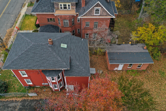 64 Ashley St in Hartford, CT - Building Photo - Building Photo