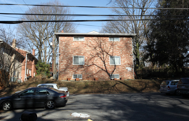 650 Kennebec Ave in Takoma Park, MD - Building Photo - Building Photo