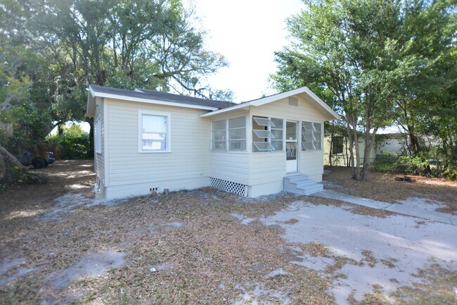 119 N Longfellow Blvd in Lakeland, FL - Building Photo - Building Photo