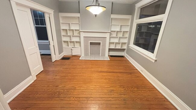 property at 506 E 21st St