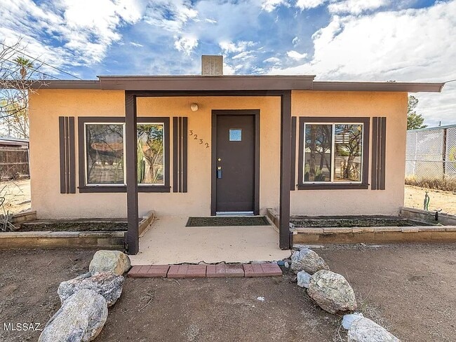 3232 E Towner St in Tucson, AZ - Building Photo - Building Photo