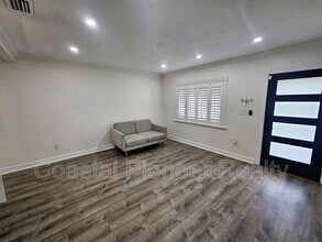 3912 W Bay View Ave in Tampa, FL - Building Photo - Building Photo
