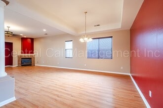 10713 Alexander Falls Ave in Bakersfield, CA - Building Photo - Building Photo