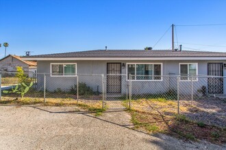 1364 Turquoise Ave in Mentone, CA - Building Photo - Building Photo