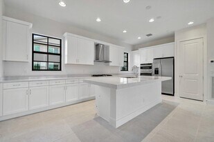 5320 Sagan Ln in Palm Beach Gardens, FL - Building Photo