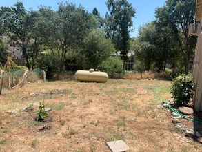 4258 Howard Cir in Diamond Springs, CA - Building Photo - Building Photo