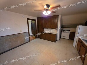 625 Roosevelt Dr in Whiting, IN - Building Photo - Building Photo