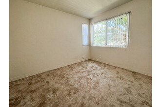 6669 Kelly St-Unit -6669 in San Diego, CA - Building Photo - Building Photo