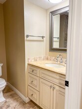 5458 Softwind Wy in Agoura Hills, CA - Building Photo - Building Photo