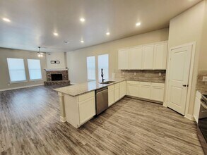 3316 Viola Ave in Lubbock, TX - Building Photo - Building Photo