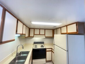 4149 S Semoran Blvd in Orlando, FL - Building Photo - Building Photo